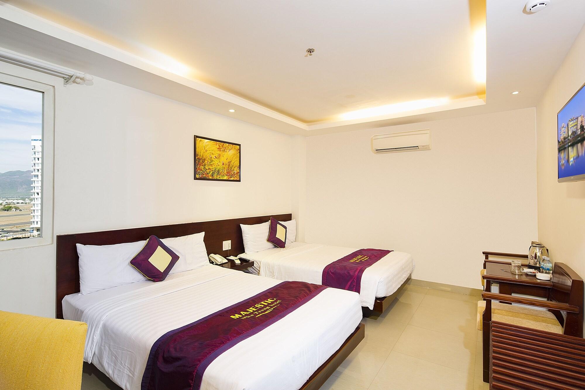 Majestic Nha Trang Hotel מראה חיצוני תמונה