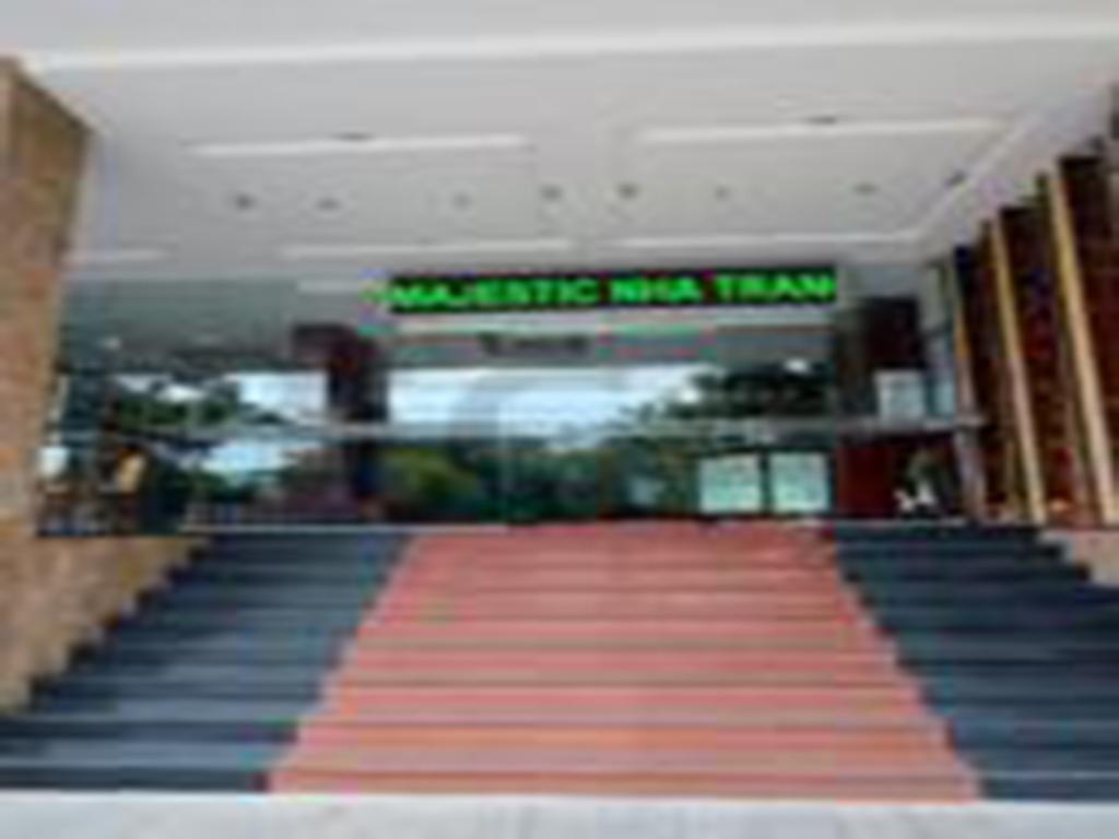 Majestic Nha Trang Hotel מראה חיצוני תמונה